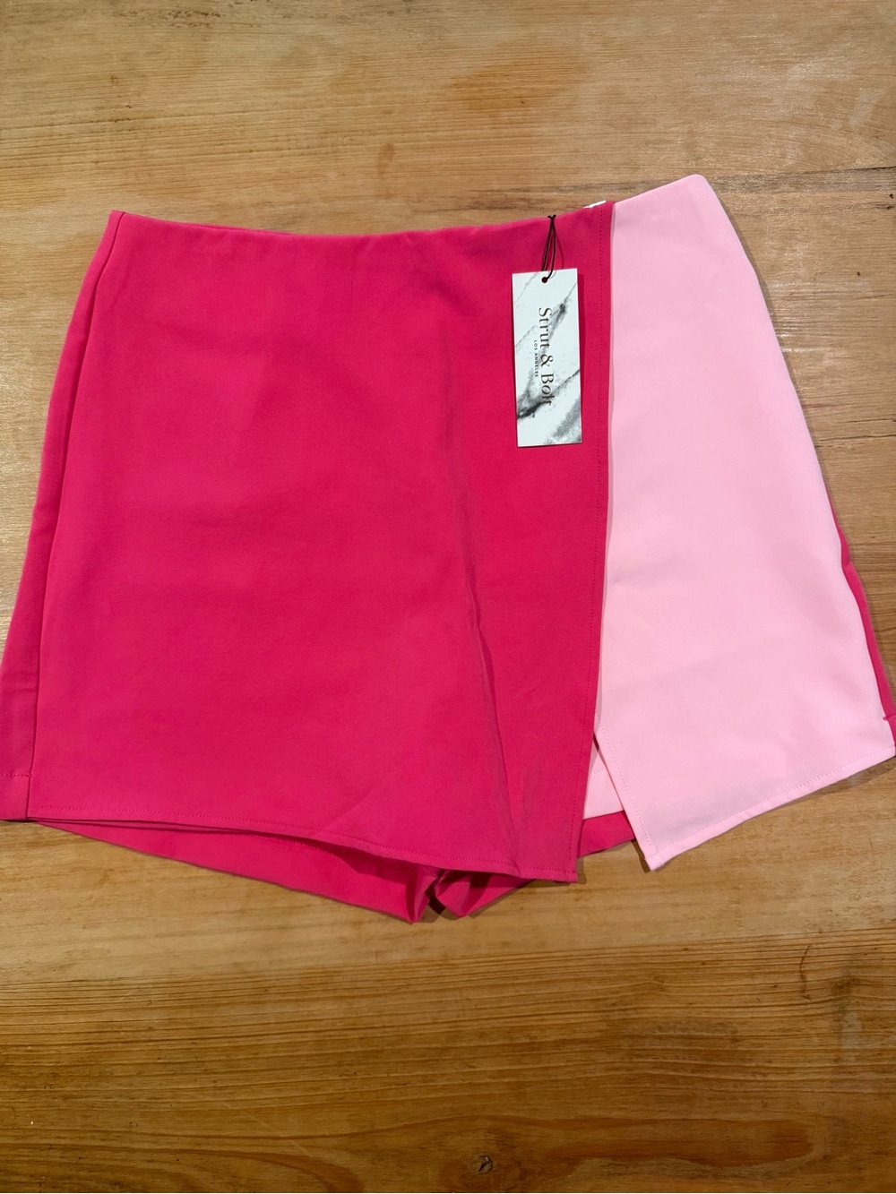 Strut & Bolt NWT Pink Colorblock Wrap Skort Shorts Size M
